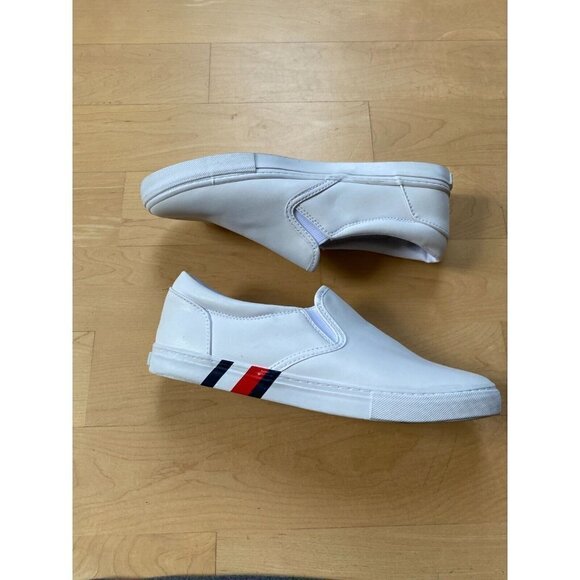 TOMMY Hilfiger BNWOT white faux leather slip on "Leysi" NEW - Picture 3 of 8